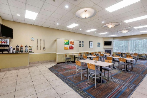 Quality Inn & Suites Vestal Binghamton Near University image 17