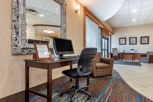 Quality Inn & Suites Vestal Binghamton Near University image 24