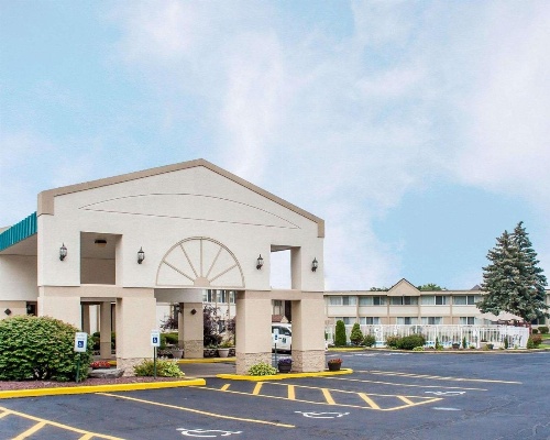 Quality Inn & Suites Vestal Binghamton Near University image 3