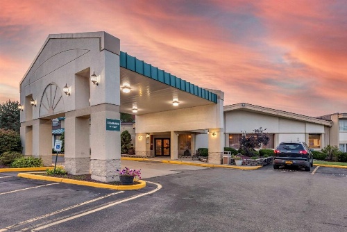Quality Inn & Suites Vestal Binghamton Near University image 8